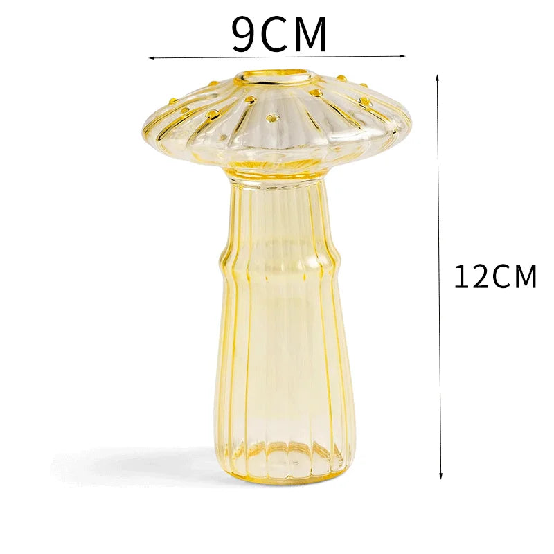 Mushroom-Shaped Glass Vase – Elegant Home Decor, Durable, Easy to Clean, Perfect for Living Rooms, Bedrooms, and Officesrium Art Plant Hydroponic Table Vase Glass Crafts DIY Aromatherapy Bottle